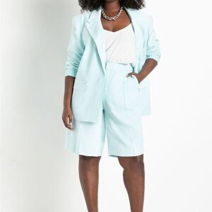 Eloquii Plus Size Tailored Bermuda Shorts Size 18 NWT
